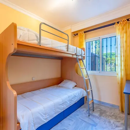 Dama De Noche Lll - Puerto Banus *