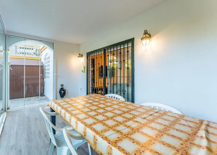 Dama De Noche Lll - Puerto Banus * マルベーリャ